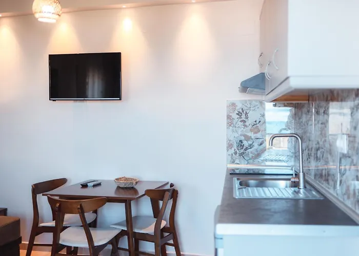 Liogerma * Pefkochori